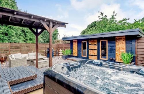 Frampton Haus | Orchard Retreat Staycation