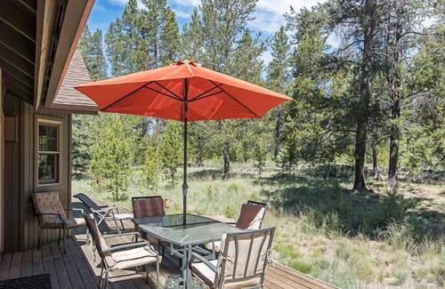 Deer Park Haus | Oregon Loop 36