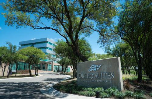 Rio Ceballos Hotel | Orfeo Suites Hotel Sierras Chicas