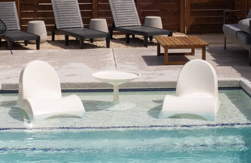 Port Isabel Haus | Orion C: Heated Pool, Desk, Kitchen