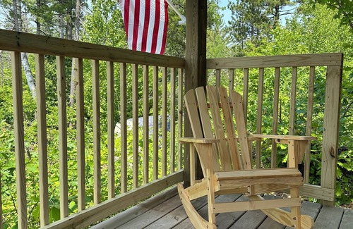 Newberry Kabine | ORV/ATV/4x4 access only. REMOTE. Camping in a cabin. RUSTIC.