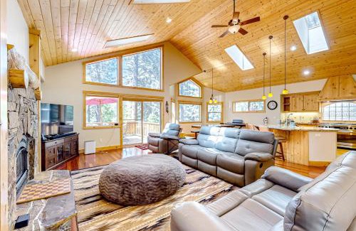 Tahoe Paradise Haus | Osage Oasis