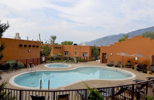 Okanagan-Similkameen Wohnung | Osoyoos Escape - Snowbirds or Summer Adventures for All