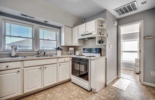 Golden Mile Haus | "Osprey Nest" Oceanfront w/ Pool & Hot Tub - by Luxury Beach Rentals