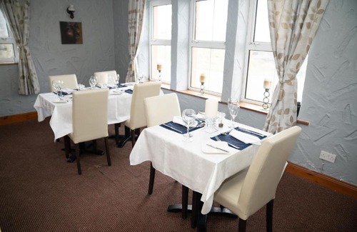 Tory Island Hotel | Ostán Oileán Thoraí Tory Island Hotel