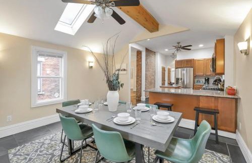 University District Haus | OSU and Short North 4 Bedroom Patio and Garage with EV