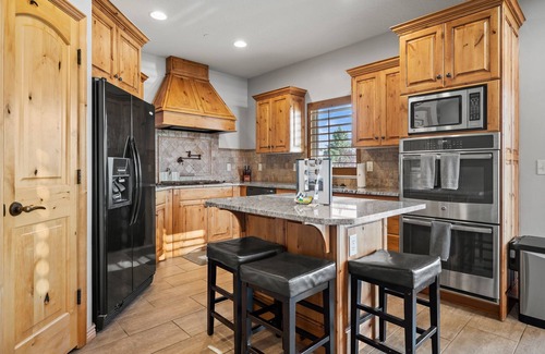 Wolf Creek Haus | Our Mountain Chalet | Game Room and Hot Tub (C702)