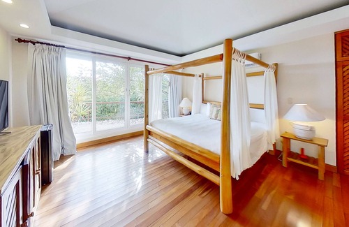 Islita Villa | Outstanding coastal villa with ocean views, infinity pool, sun deck & fast WiFi