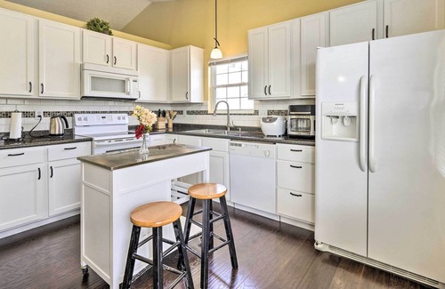 West Columbus Haus | Outstanding Columbus Retreat w/ Spacious Yard