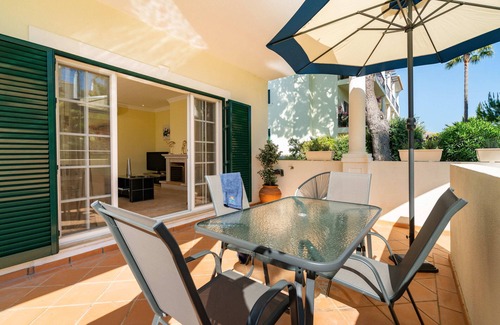Vale do Garrao Wohnung | Outstanding one bedroom apart with heated private pool in Vale do Lobo