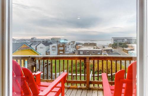 Newport Haus | Overlook