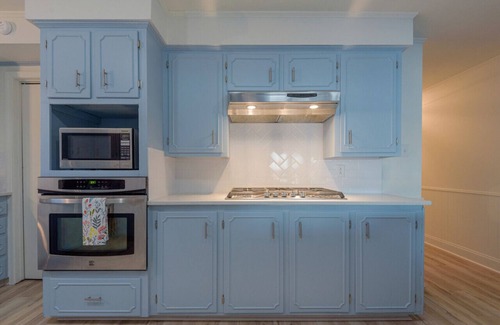 Ventress Haus | Oversized Newly Renovated Home with Pool and Private Pier! Sleeps 10!