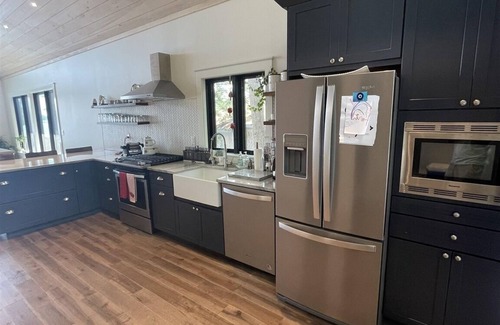 Sebago Haus | Overwater Views Limit 10 3 Bedroom Home by RedAwning