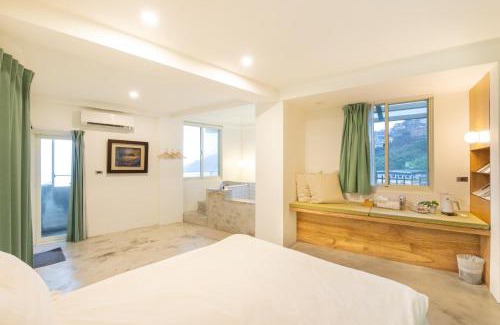 Ruifang Bed & Breakfast | OwlStay Jiufen Green Ray - 故事所 山中夢遊 九份綠光