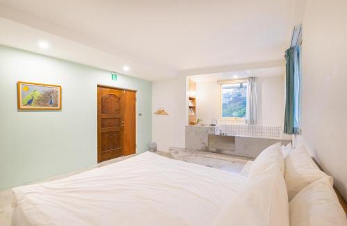 Ruifang Bed & Breakfast | OwlStay Jiufen Green Ray - 故事所 山中夢遊 九份綠光