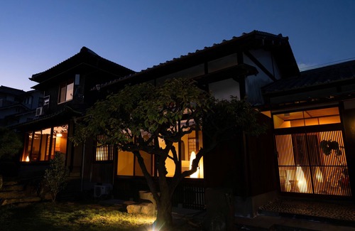 Shodoshima Haus | Oyashiki Stay - Ko, Experience island life in a traditional house.