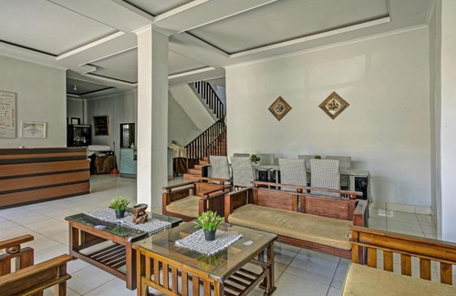 Banjarbaru Hotel | OYO 3757 Mahkota Syariah Guesthouse