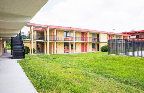 Doswell Hotel | OYO Hotel Doswell Kings Dominion