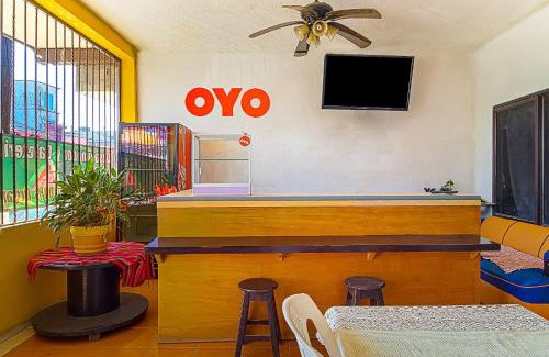 Villahermosa Hotel | OYO Hotel Posada Los Faroles,Tabasco