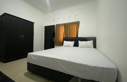 Kecamatan Janapria Hotel | OYO Life 93156 Rumah Kosan