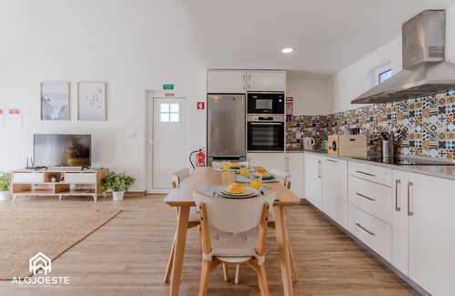 Lourinha Haus | Páteo Sagaipo - Villa Julieta
