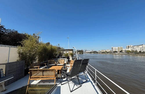 Levallois-Perret Bootsverleih | Péniche avec magnifique vue et à 15 minutes des Champs Elysées.