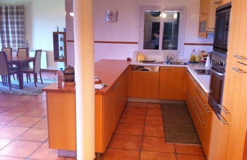 Ponta Delgada Haus | Lovely Sea View 3-Bed House in Ponta Delgada