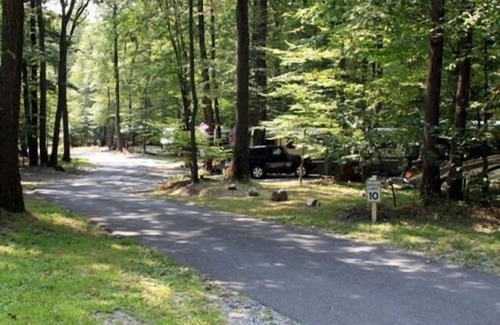 Rexmont Haus | PA Dutch Country RV Resort - Caravan Park