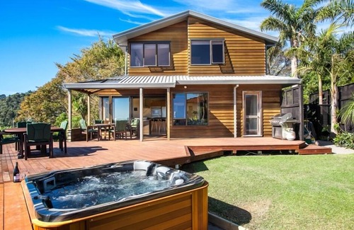 Whakatane Haus | PACIFIC OCEAN HEIGHTS: Atemberaubende Aussicht auf das Meer und die Insel