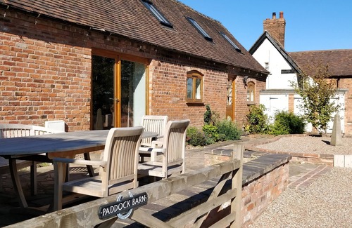 Bridgnorth Haus | Moderne Scheunenumwandlung, umgeben von Ackerland