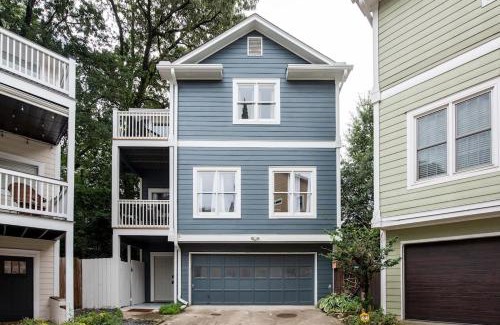 Virginia Highland Haus | Paint it Black