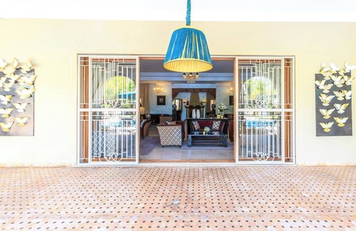 El Aggada Villa | Palace Shayanne Luxurious 20-bedroom villa in enchanting Marrakesh with fitness