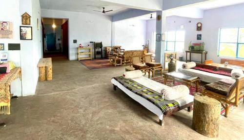 Lansdowne Haus | Pali Homestay Lansdowne Not Luxury but Stay with Legacy