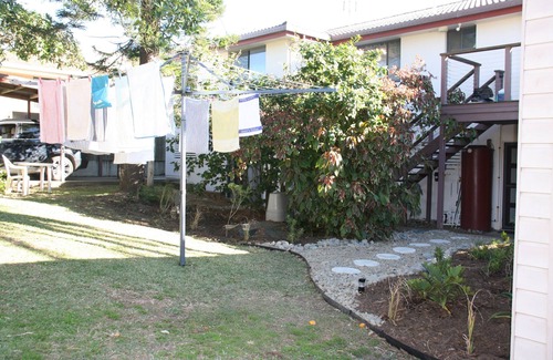 Wooli Wohnung | Pandanus First Floor 2 Bedroom air-con self-contained apartment River views