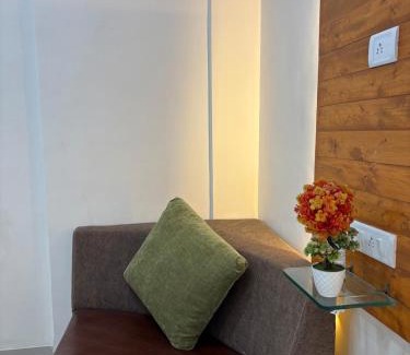 Nashik Wohnung | Pandavleni Service Apartment