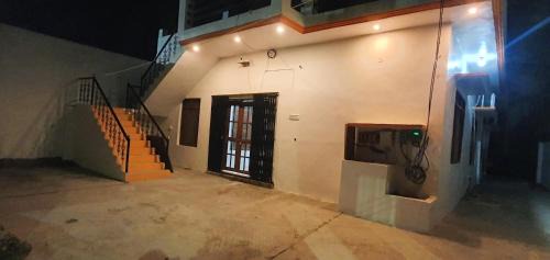 Faizabad Haus | Pandey Niwas