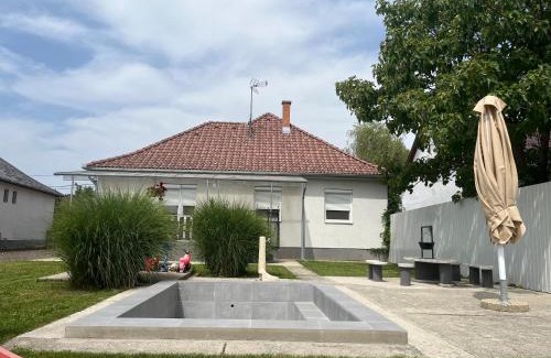 Hajduszoboszlo Wohnung | Pandora Pool Apartman