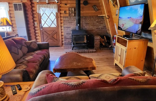 Mammoth Creek Kabine | Panguitch Lake Cabin 233 Harrold's Haven