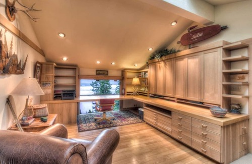 Crystal Bay Haus | Panorama Lakeview Executive House mit übergroßer Terrasse. Das Martini-Haus