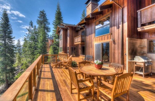 Crystal Bay Haus | Panorama Lakeview Executive House mit übergroßer Terrasse. Das Martini-Haus