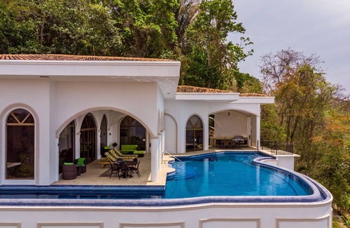 Punta Leona Haus | Panoramablick auf das Meer Waterfront Luxury Home
