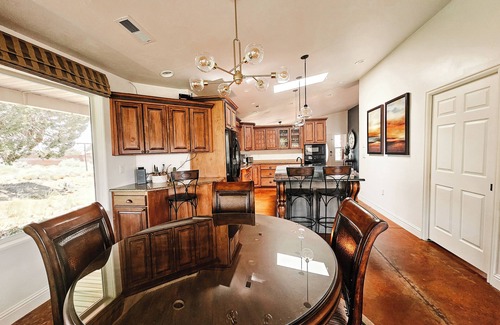 Kanab Haus | Panoramic Views