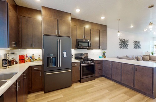 St. George Haus | Paradise At The Lofts #40