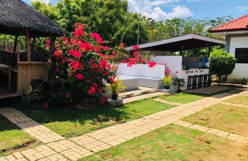 Santa Fe Haus | Paradise Beach Guest House