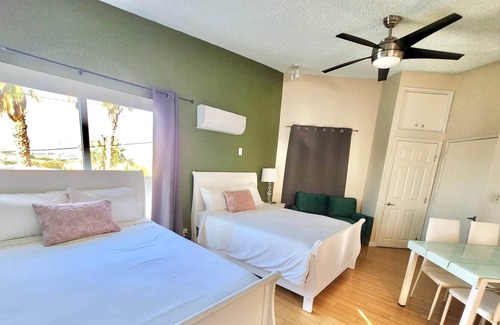 Desert Hot Springs Resort | Paradise Hot Springs Hotel / Mineral Water Spa #10