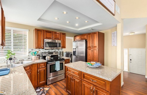 Rita Ranch Haus | Paradise in Rita Ranch - HEATED POOL