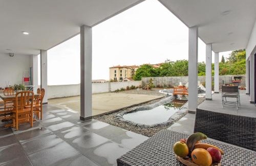 Canico Villa | Paraiso Madeira - Suites