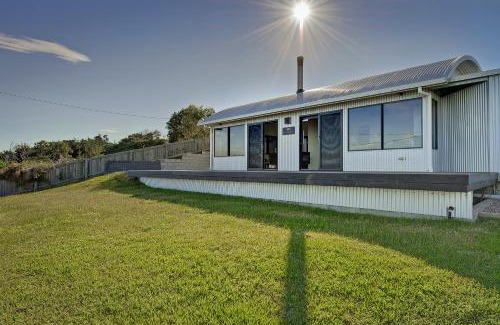Dodges Ferry Haus | Park Beach Retreat