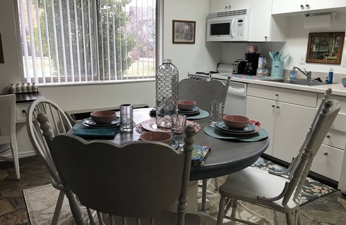 West Valley City Eigentumswohnung | Park City 25 Minuten entfernt. Nah am Skifahren. Große private 1-Zimmer-Wohnung