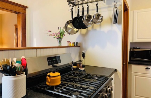 Aurora Haus | Park House - 3-bedroom home in beautiful Aurora, NE